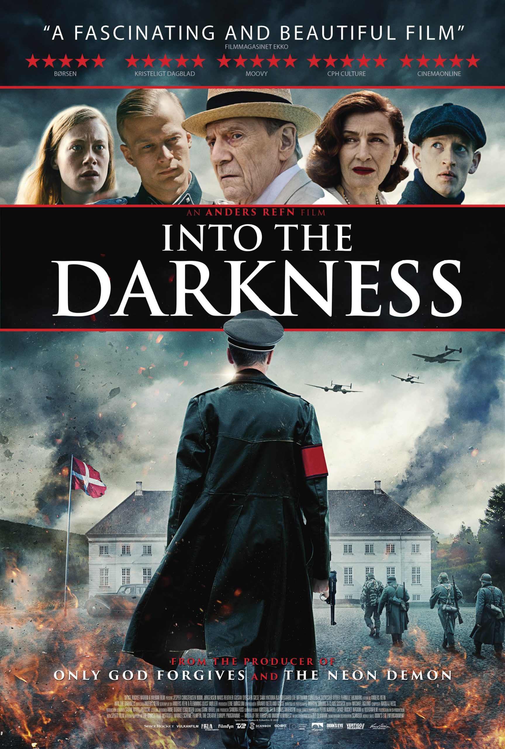 Into The Darkness-Seyret